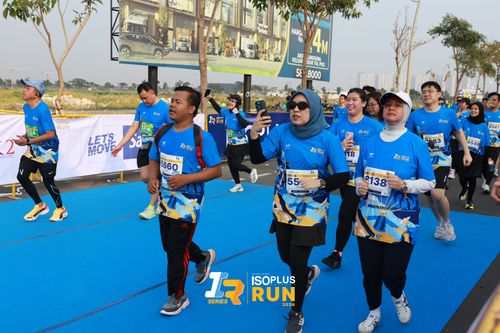 Race photo from ISOPlus Run 2024 Jakarta