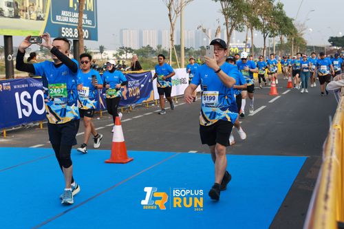 Race photo from ISOPlus Run 2024 Jakarta