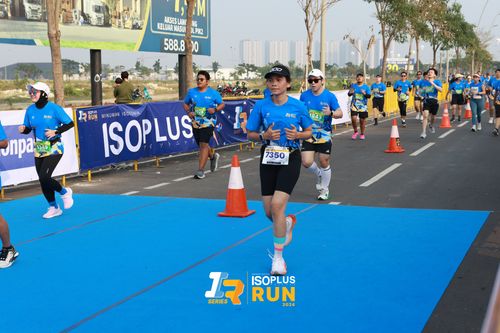 Race photo from ISOPlus Run 2024 Jakarta