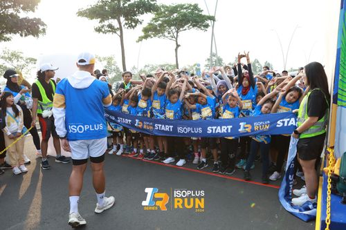 Race photo from ISOPlus Run 2024 Jakarta
