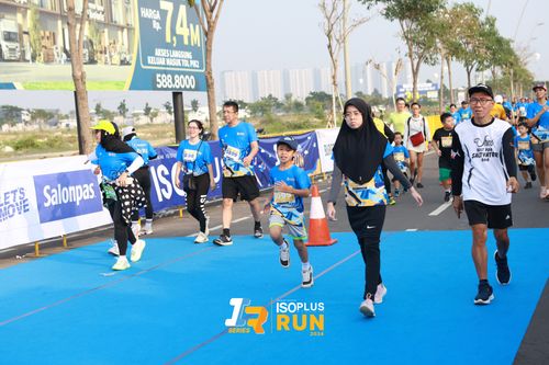 Race photo from ISOPlus Run 2024 Jakarta