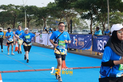 Race photo from ISOPlus Run 2024 Jakarta