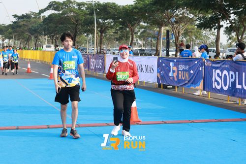 Race photo from ISOPlus Run 2024 Jakarta