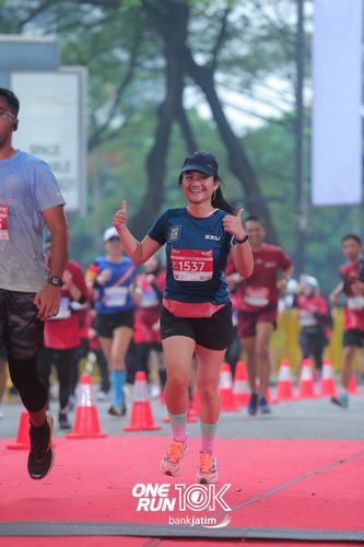 Race photo from ONE RUN 10 K