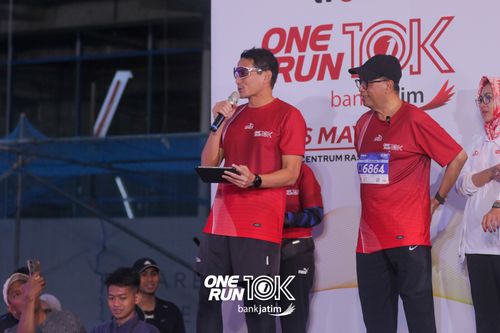 Race photo from ONE RUN 10 K