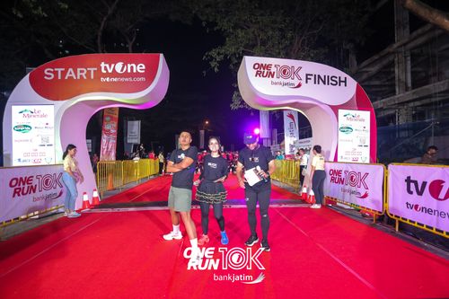 Race photo from ONE RUN 10 K