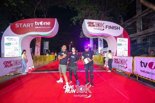 Race photo from ONE RUN 10 K