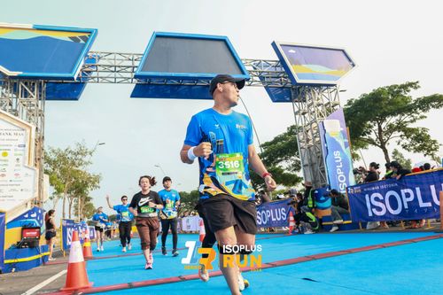Race photo from ISOPlus Run 2024 Jakarta