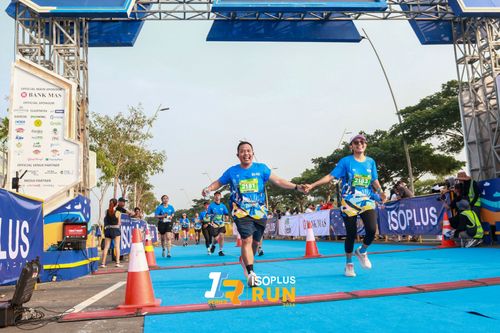 Race photo from ISOPlus Run 2024 Jakarta