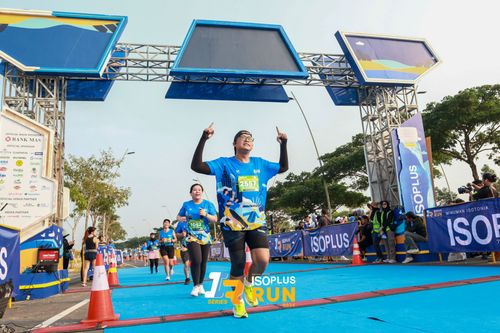 Race photo from ISOPlus Run 2024 Jakarta