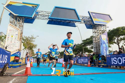 Race photo from ISOPlus Run 2024 Jakarta