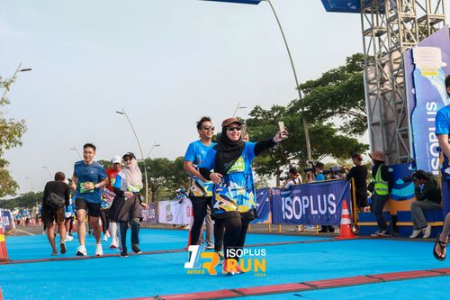 Race photo from ISOPlus Run 2024 Jakarta