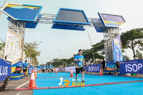 Race photo from ISOPlus Run 2024 Jakarta