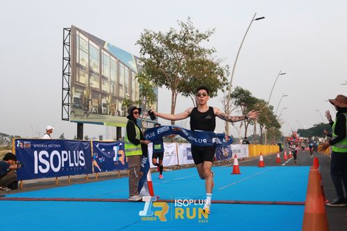 Race photo from ISOPlus Run 2024 Jakarta
