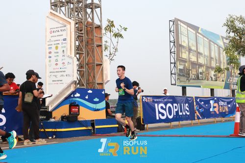 Race photo from ISOPlus Run 2024 Jakarta
