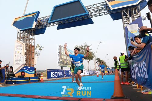 Race photo from ISOPlus Run 2024 Jakarta