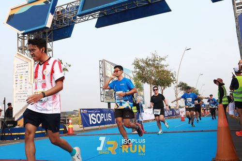 Race photo from ISOPlus Run 2024 Jakarta