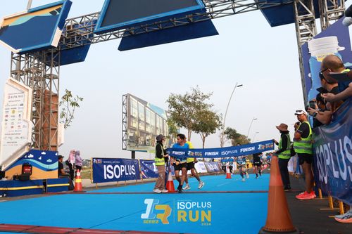 Race photo from ISOPlus Run 2024 Jakarta