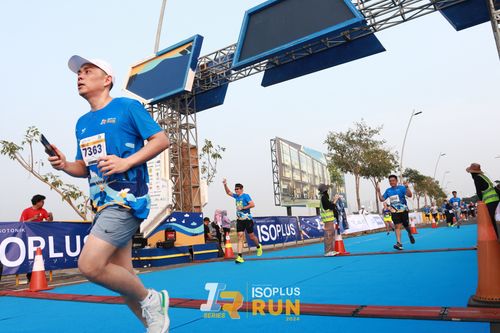 Race photo from ISOPlus Run 2024 Jakarta
