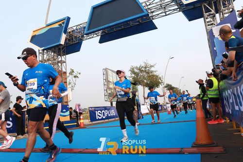 Race photo from ISOPlus Run 2024 Jakarta