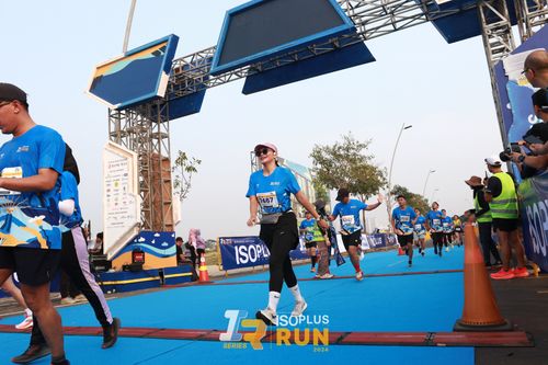 Race photo from ISOPlus Run 2024 Jakarta
