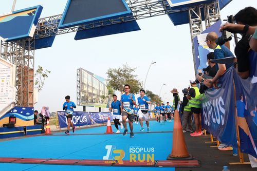 Race photo from ISOPlus Run 2024 Jakarta