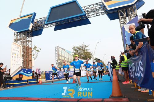 Race photo from ISOPlus Run 2024 Jakarta