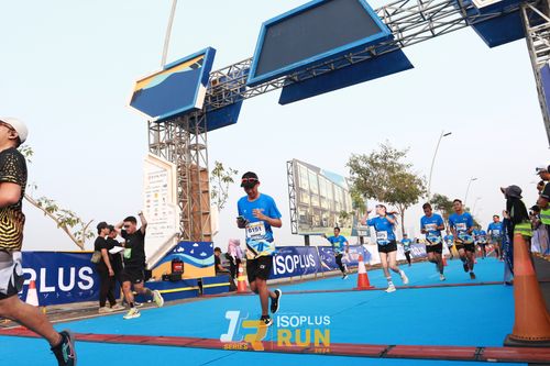 Race photo from ISOPlus Run 2024 Jakarta