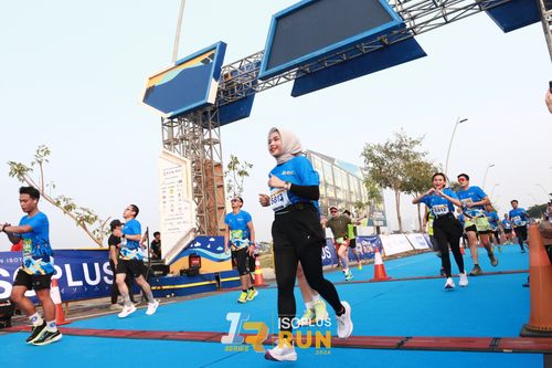 Race photo from ISOPlus Run 2024 Jakarta