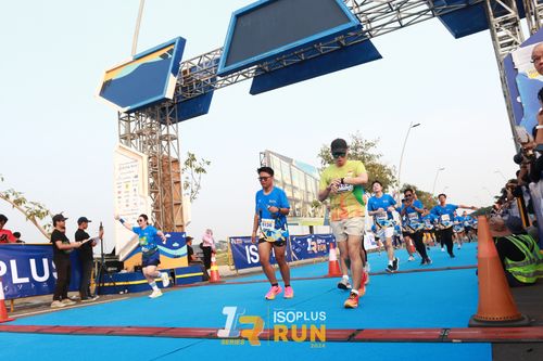 Race photo from ISOPlus Run 2024 Jakarta