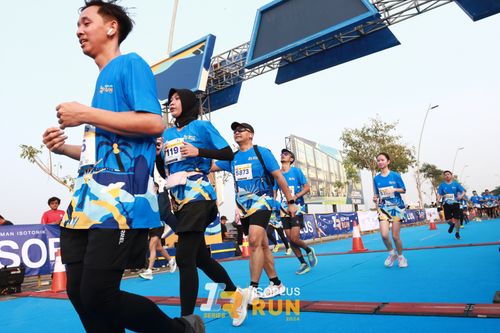 Race photo from ISOPlus Run 2024 Jakarta
