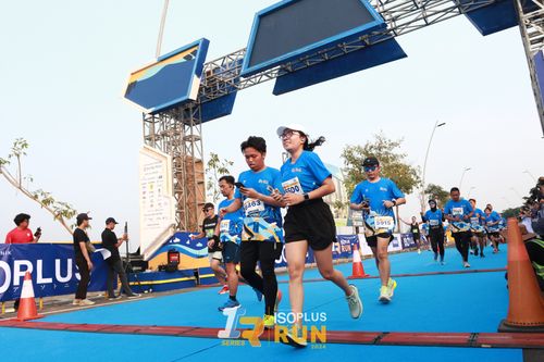Race photo from ISOPlus Run 2024 Jakarta
