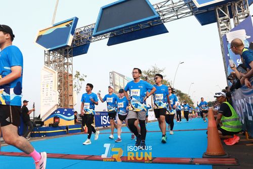 Race photo from ISOPlus Run 2024 Jakarta
