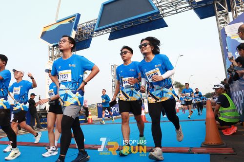 Race photo from ISOPlus Run 2024 Jakarta