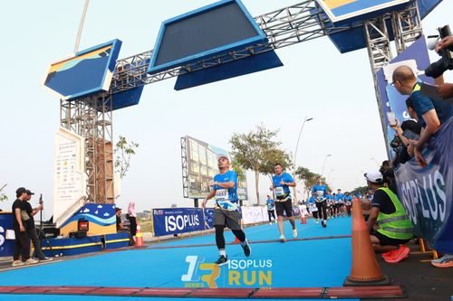 Race photo from ISOPlus Run 2024 Jakarta