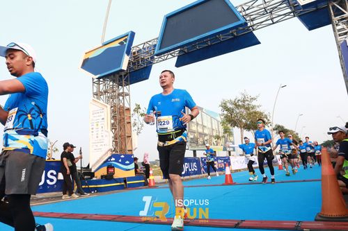 Race photo from ISOPlus Run 2024 Jakarta