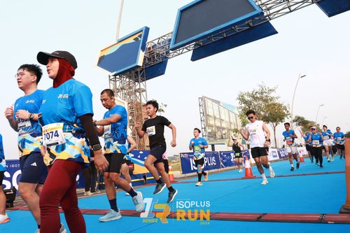 Race photo from ISOPlus Run 2024 Jakarta