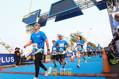 Race photo from ISOPlus Run 2024 Jakarta