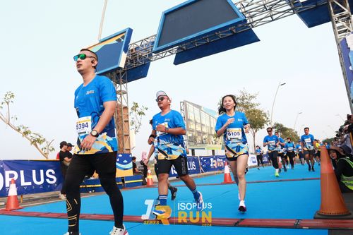 Race photo from ISOPlus Run 2024 Jakarta
