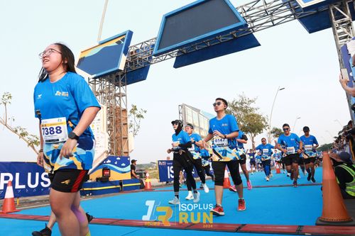 Race photo from ISOPlus Run 2024 Jakarta