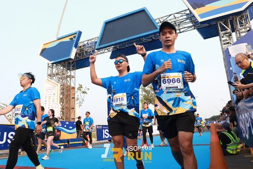 Race photo from ISOPlus Run 2024 Jakarta