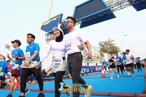 Race photo from ISOPlus Run 2024 Jakarta