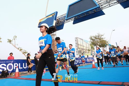Race photo from ISOPlus Run 2024 Jakarta
