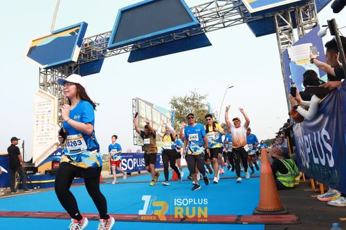 Race photo from ISOPlus Run 2024 Jakarta