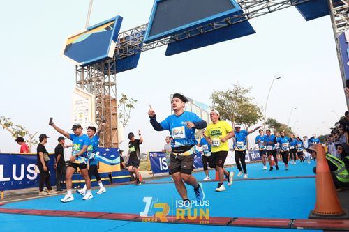 Race photo from ISOPlus Run 2024 Jakarta