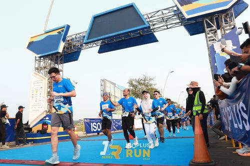 Race photo from ISOPlus Run 2024 Jakarta
