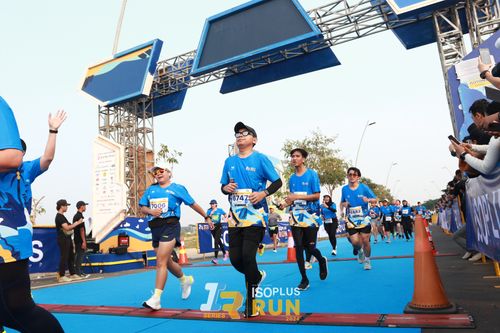 Race photo from ISOPlus Run 2024 Jakarta