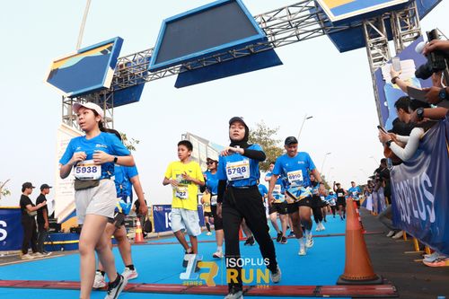 Race photo from ISOPlus Run 2024 Jakarta