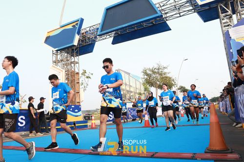 Race photo from ISOPlus Run 2024 Jakarta