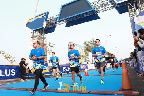 Race photo from ISOPlus Run 2024 Jakarta